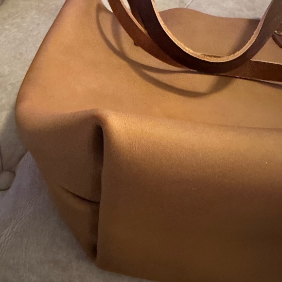 KMM & Co Leather Tote (NWOT) - Picture 6 of 10